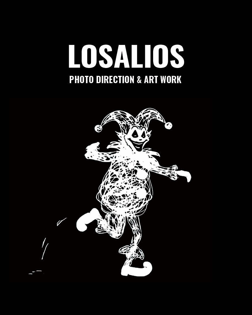 黒い背景にメインキャラクター「ダンシングジョーカー」のイラスト